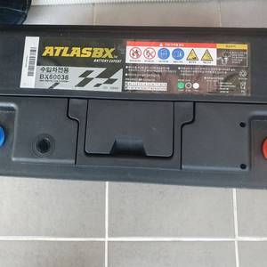 자동차 차량용 12v 납산 폐배터리 100ah 이미지