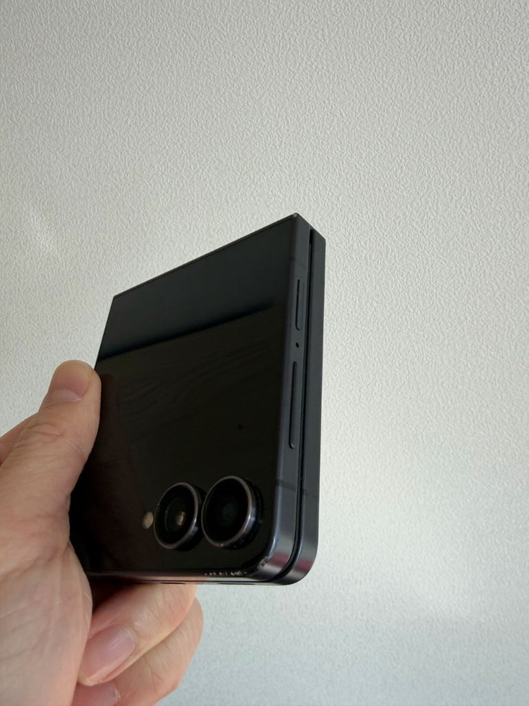 갤럭시Z플립7 512G 블랙+추가포함--4