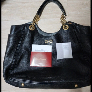 페라가모 체인 숄더백 이미지