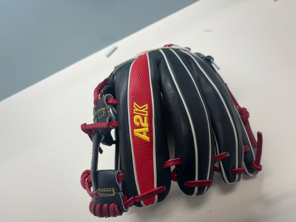 월슨 A2k 1787패턴 내야 야구 글러브 교환도 가능 예약도 가능! 이미지
