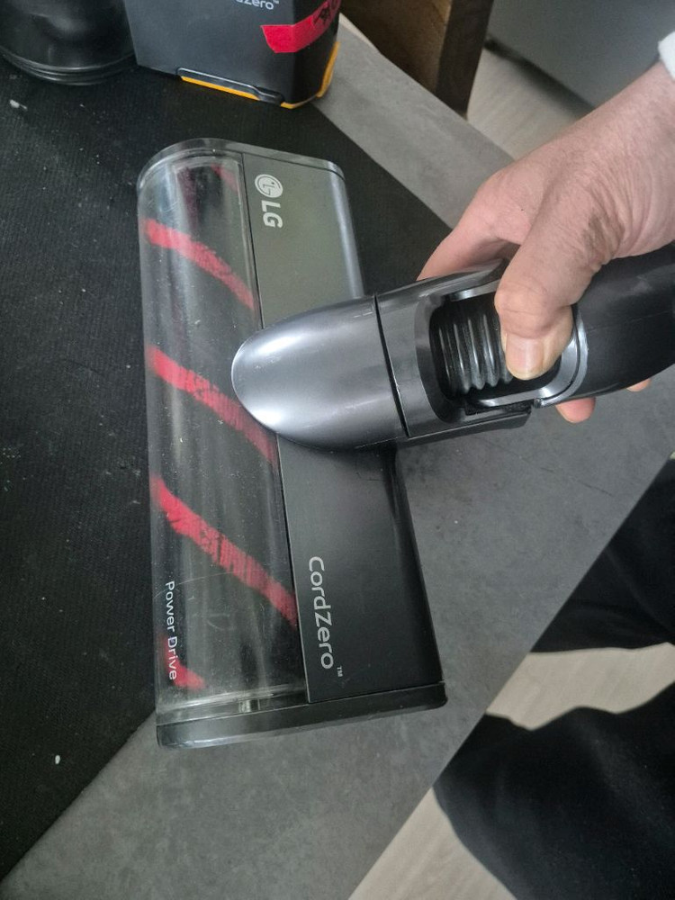 LG 코드제로 A9 A9s 공용 소프트롤러 해드 깨끗하고 작동잘됩니다 이미지