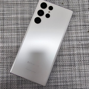 (무잔상) 갤럭시 S22울트라 256G 화이트 22년 4월개통 검수완료 미파손 가성비폰 28만팝니다@ 이미지