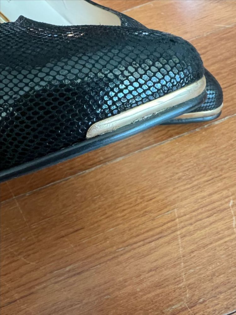 새상품-고세(GOCCE) 블랙 스네이크 패턴 펌프스 이미지