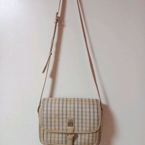 (택포)정품 닥스 체크무늬 여성크로스백/ 여성가방/ 베이지 색상