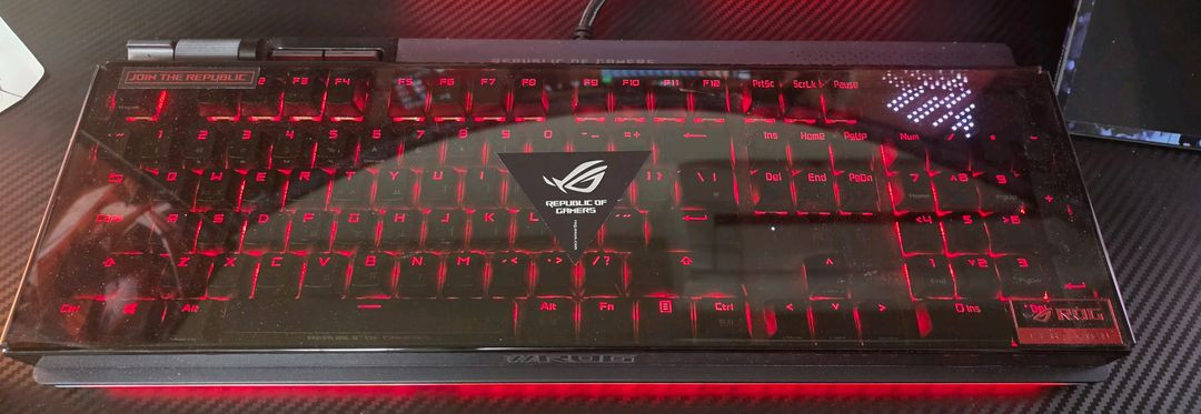 ASUS ROG STRIX FLARE II ANIMATE 게이밍 유선 키보드 (아수스 키보드) 이미지