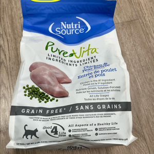 고양이 사료 퓨어비타 치킨 1.8kg