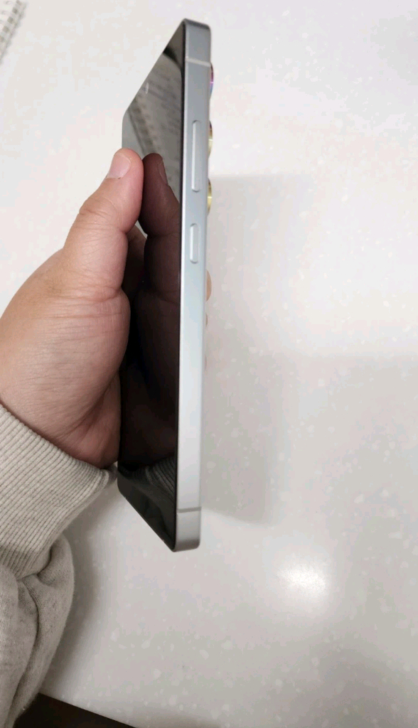 최상S급 갤럭시S25 울트라 512 화이트--1