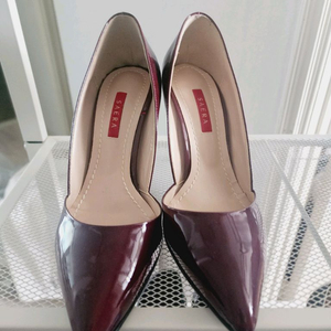 세라 SAERA 여성 구두 240 (37.5) 와인색 하이힐 거의새상품 이미지