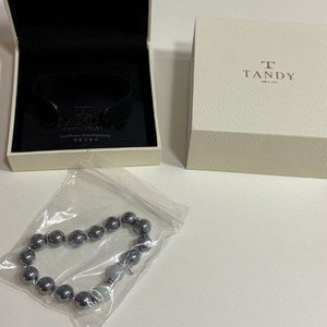 TANDY 팔찌