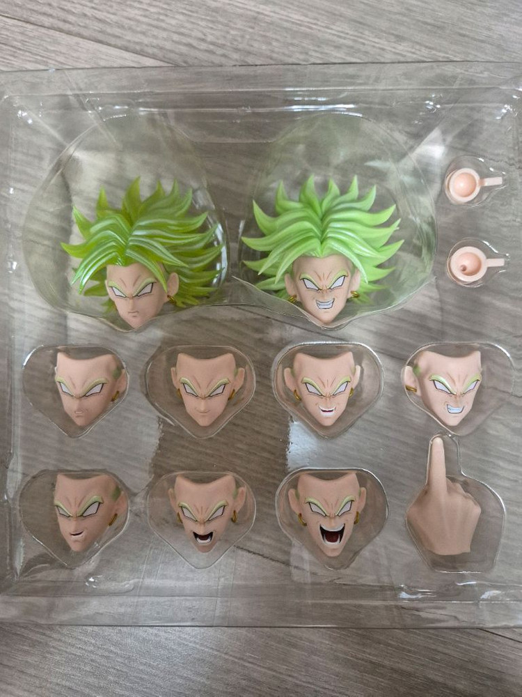 shf 드래곤볼 콩스튜디오 초사이어인3 브로리 판매합니다 (dko 헤드 포함) 이미지