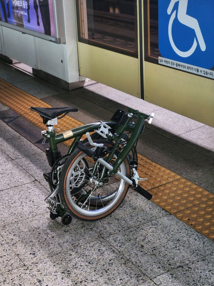 바이크스 시티 미니벨로 유사브롬톤 트라이폴드 자전거 팝니다 이미지