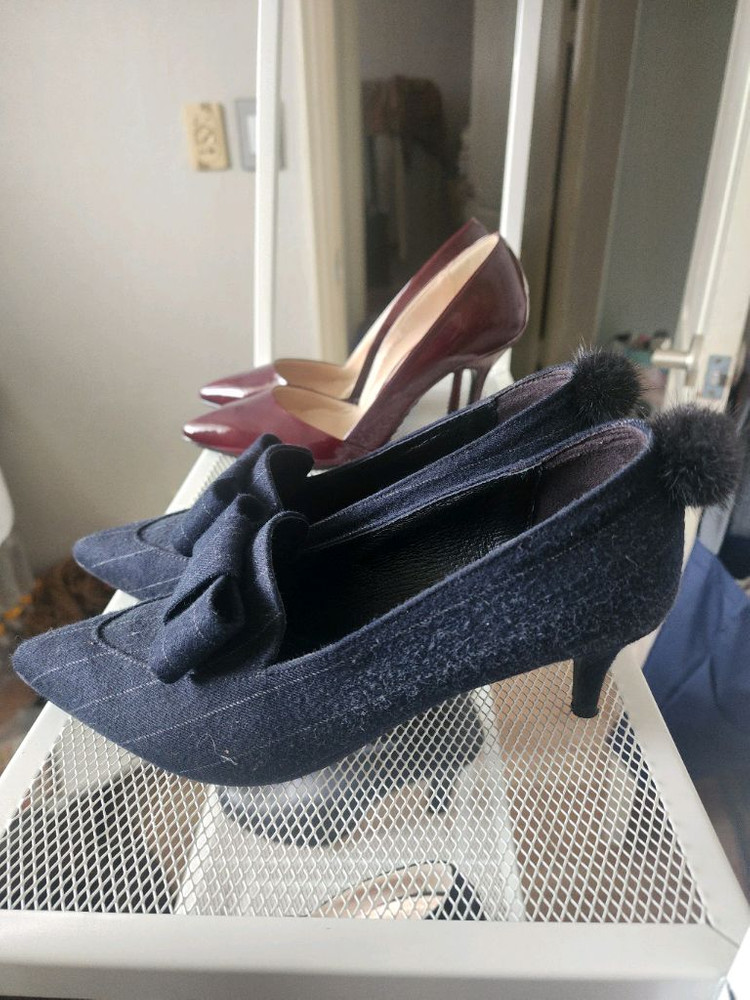 여성 리본 하이힐 이미지