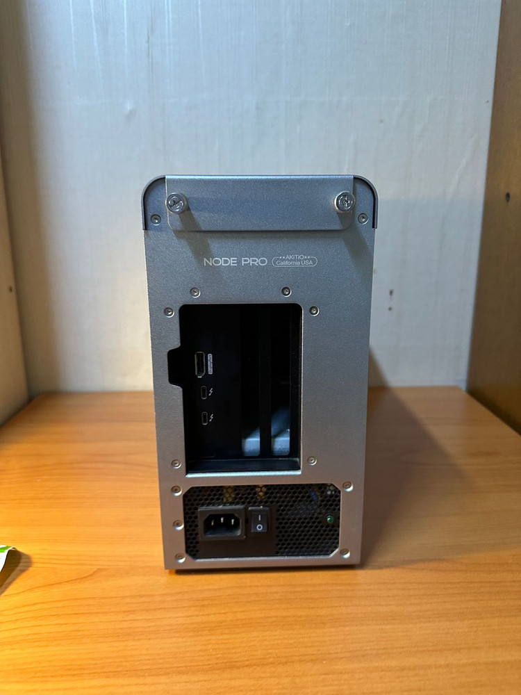 EGPU) AKiTiO 노드 프로 판매합니다--1