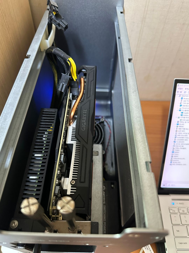 EGPU) AKiTiO 노드 프로 판매합니다--3