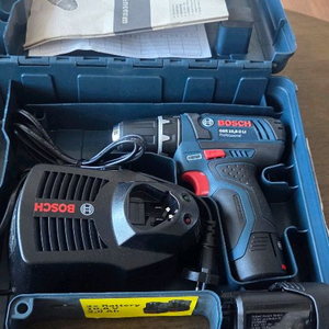 보쉬 충전식 전동드릴 이미지