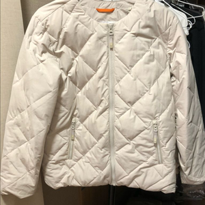 k2 실크스타 경량패딩150- 7만원 (정가 25만원 이상)