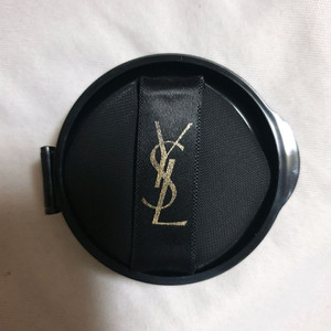 입생로랑 엉크르 루미너스 쿠션 리필 25호 새제품 미사용 이미지