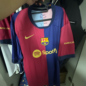 24/25 바르샤 레플리카 데용 마킹