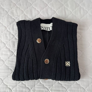 세터 파로 오버 사이즈 부클 가디건 L사이즈 새상품급 판매합니다