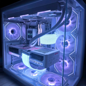 라이젠7 9800X3D RTX5070ti 본체 싸게팝니다