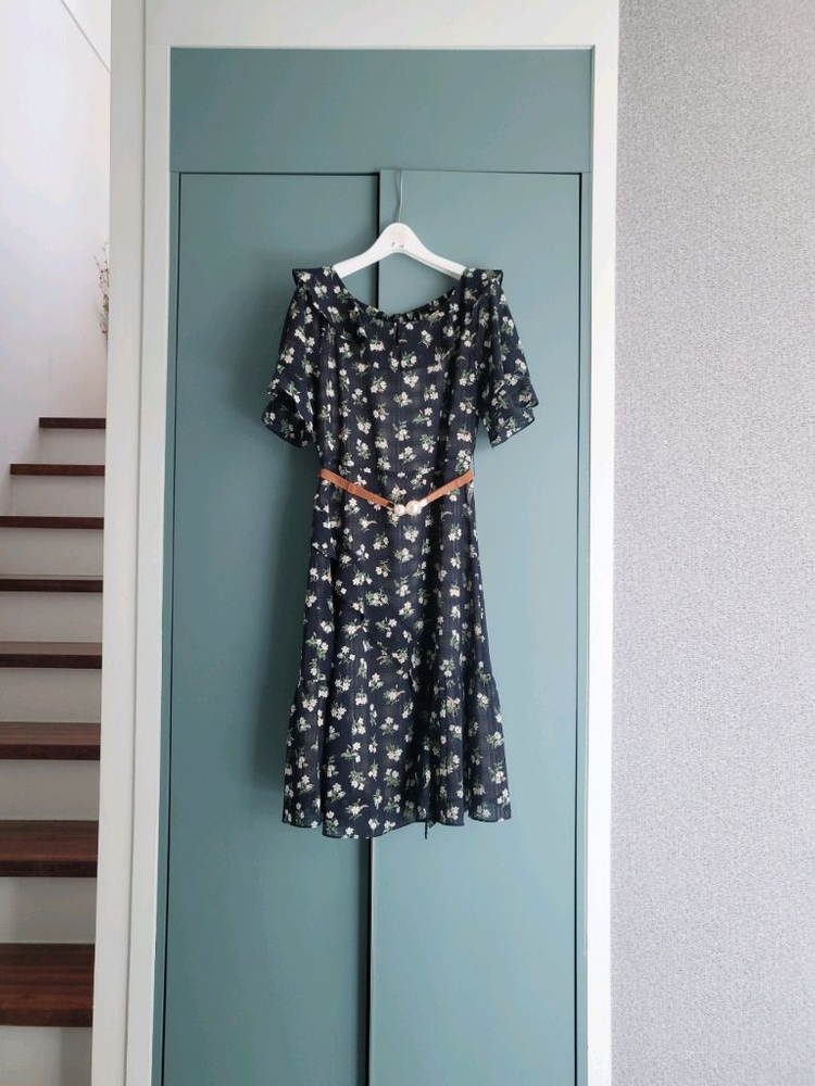 지고트 플로랄 원피스 (반택포)--4