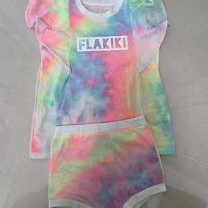 플라키키 상하 셋업 6Y 이미지