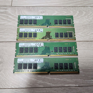 삼성 DDR4 8gb 4개 팔아요