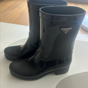 프라다 레인부츠 37