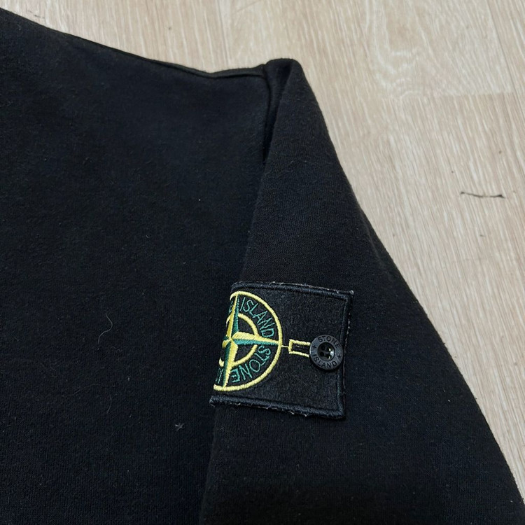 스톤아일랜드 빅로고 와펜 맨투맨 50--3