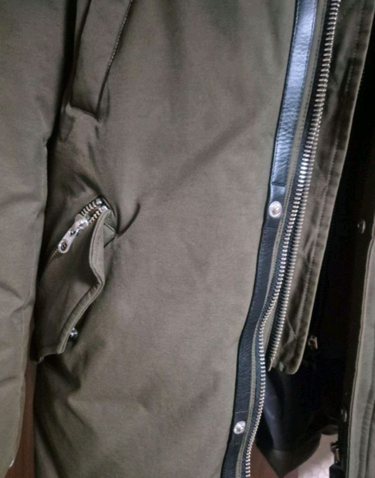 맥케이지 에드워드 카키 패딩--1