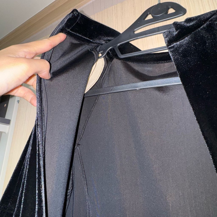 고급 벨벳 반팔 롱원피스 롱드레스 블랙 파티룩 연말룩 이미지