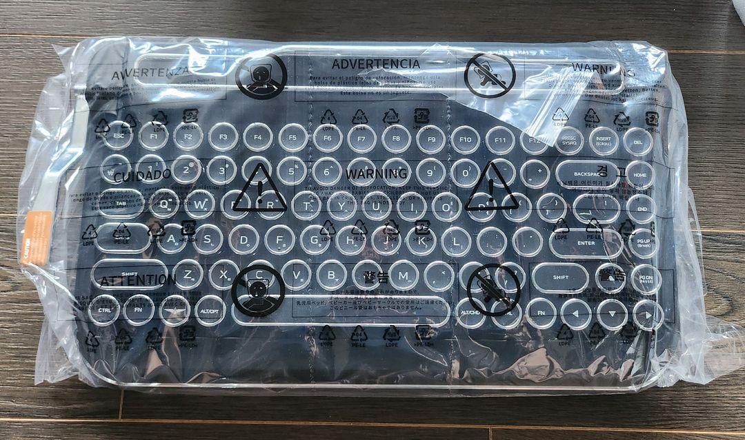 엘레트론 페나 키보드 블랙 스페셜 적축 + 추가키캡 이미지