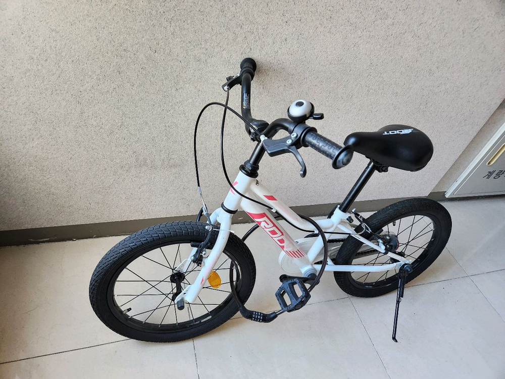 어린이자전거와 다혼 미니벨로(비테세 P18 스피드D7) 팝니다 이미지