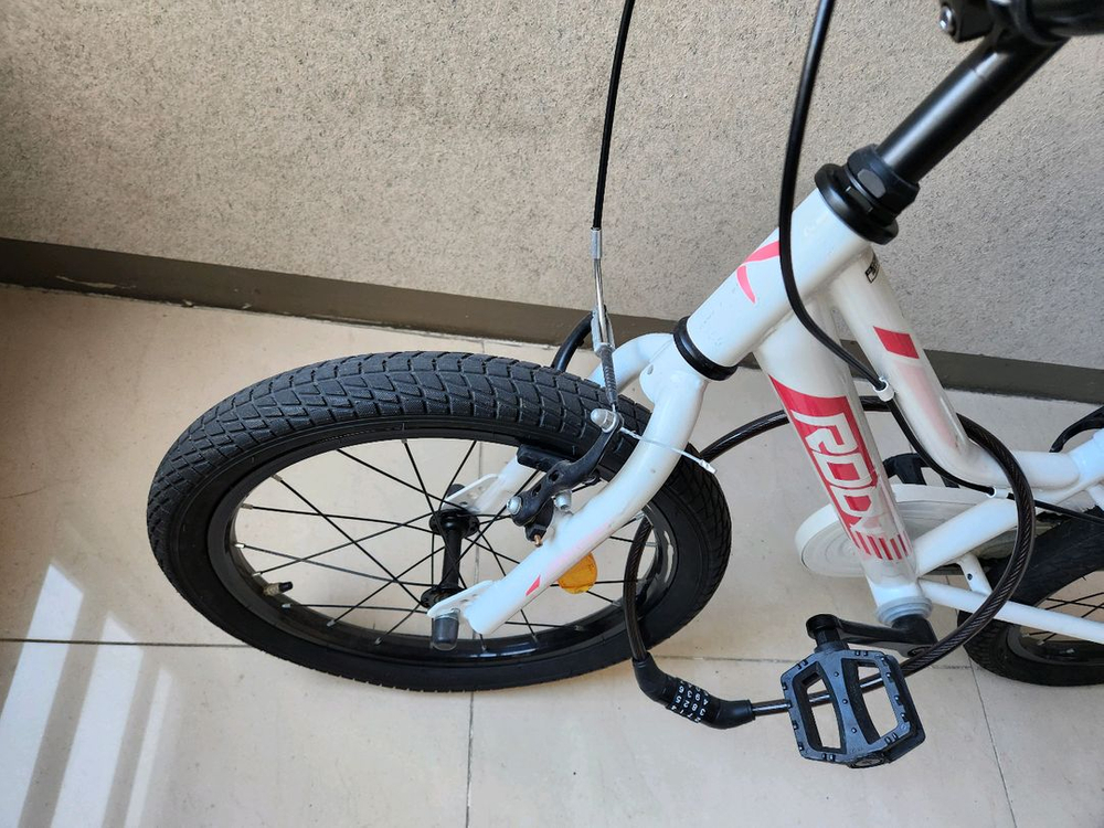 어린이자전거와 다혼 미니벨로(비테세 P18 스피드D7) 팝니다 이미지