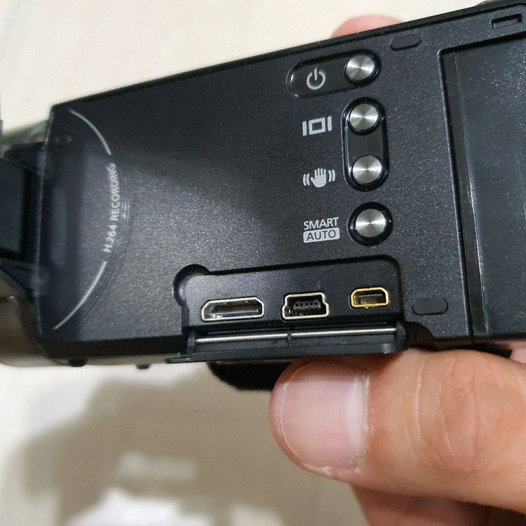 삼성 캠코더 HMX-H405 이미지