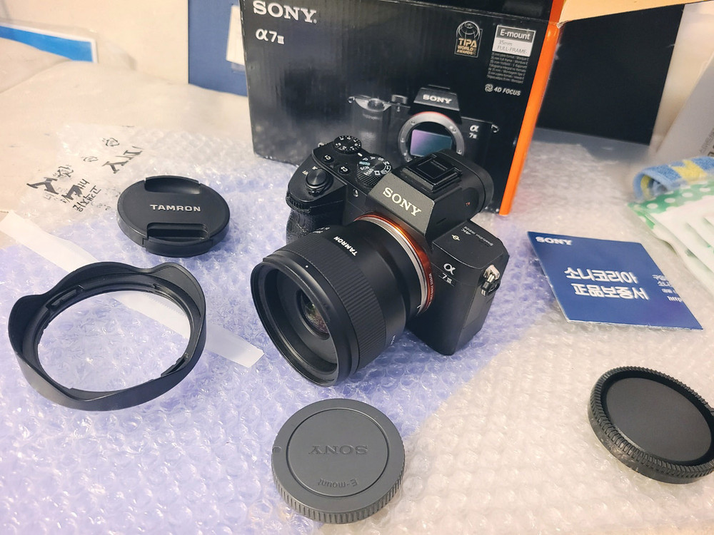 소니 a7m3 카메라 + 렌즈 삼각대 메모리카드 가방 풀세트 20-70 화각 입문 여행 유튜브 풀세트--1