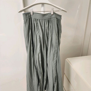 더캐시미어 스커트