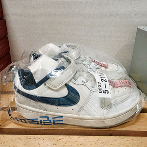 세탁완료) 나이키 키즈 코트 버로우 로우 200mm 운동화 아동화