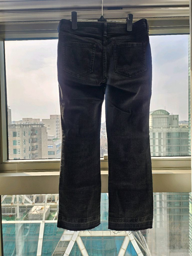 MINE 블랙 부츠컷 데님 64 55사이즈--12