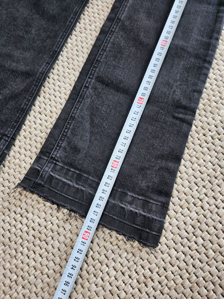 MINE 블랙 부츠컷 데님 64 55사이즈--14