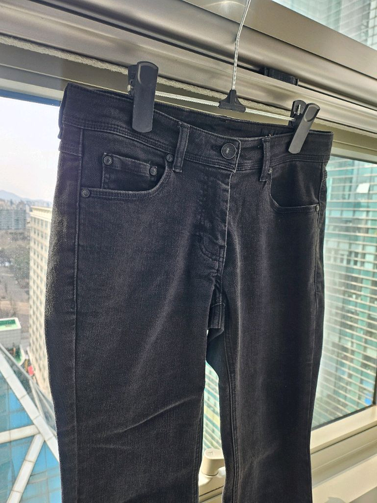 MINE 블랙 부츠컷 데님 64 55사이즈--5