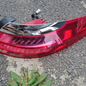 올뉴 sm7 조수석 후미등 이미지