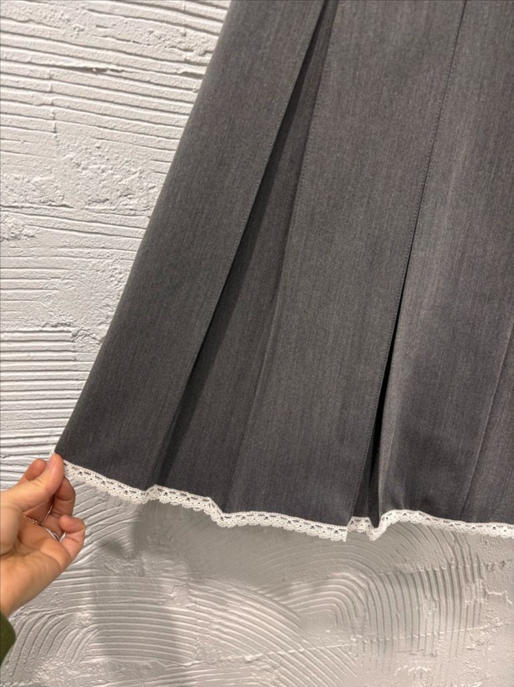 유희 24년 플리츠주름 스커트--1