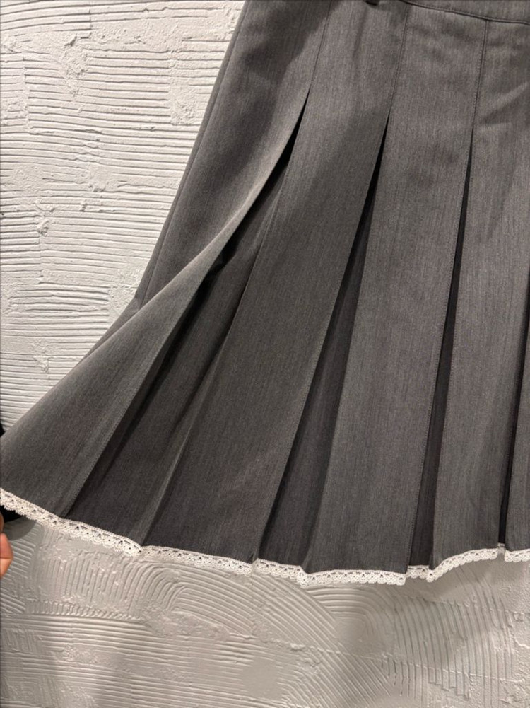 유희 24년 플리츠주름 스커트--6