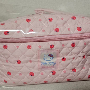 헬로키티 라벨파우치 여행용파우치 대