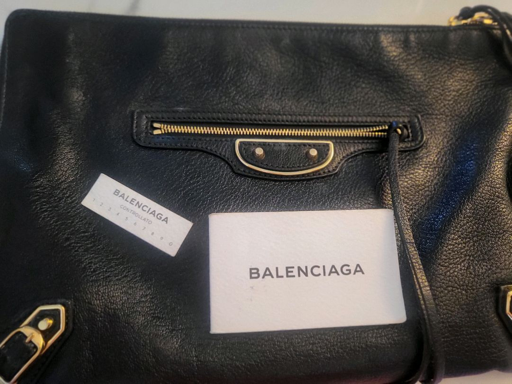 발렌시아가 클러치--1