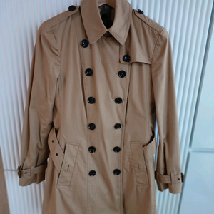 버버리 정품 여성용 트렌치코트 팝니다