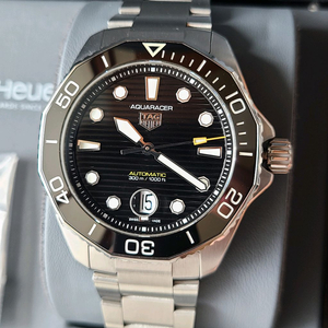 [태그호이어] 아쿠아레이서 프로패셔널300 오토매틱 블랙