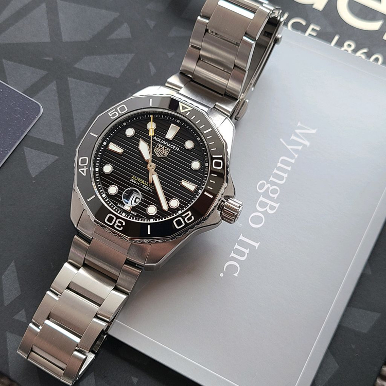 [태그호이어] 아쿠아레이서 프로패셔널300 오토매틱 블랙--3