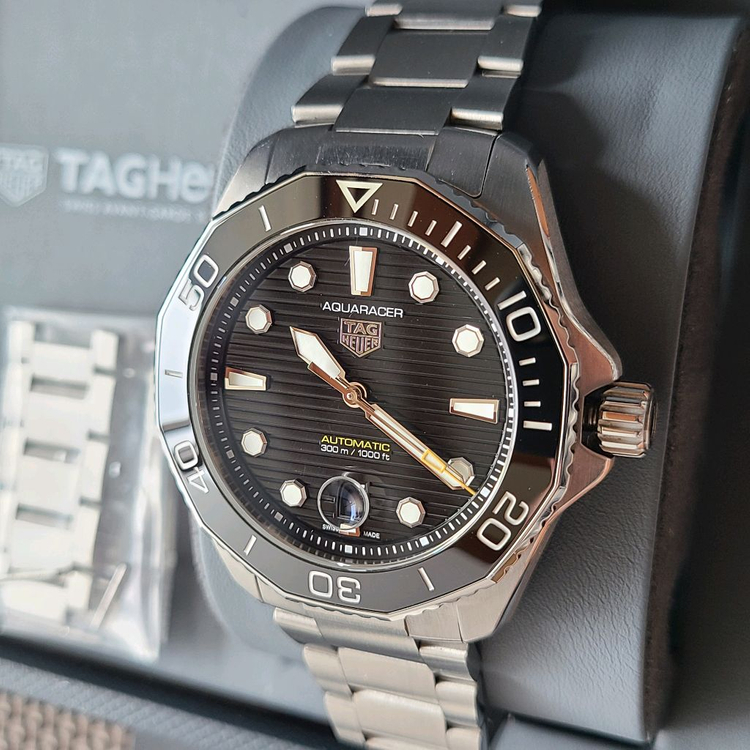 [태그호이어] 아쿠아레이서 프로패셔널300 오토매틱 블랙--6